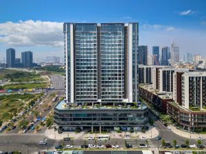 The Crest Residence - The Metropole Thu Thiem