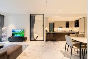 The Crest Residence - The Metropole Thu Thiem