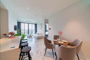 The Crest Residence - The Metropole Thu Thiem