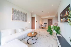 The Crest Residence - The Metropole Thu Thiem
