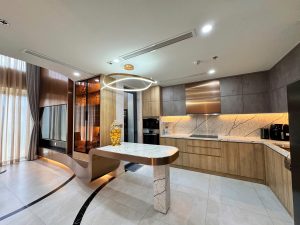 The Crest Residence - The Metropole Thu Thiem