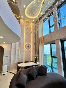 The Crest Residence - The Metropole Thu Thiem