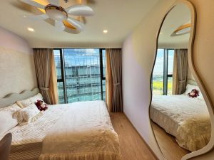 The Crest Residence - The Metropole Thu Thiem