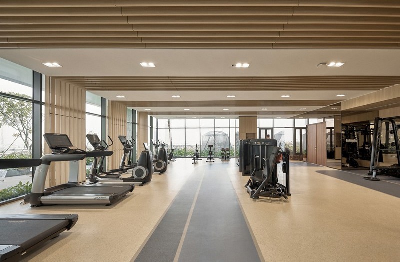 AN EXCLUSIVE FIVE-STAR AMENITY SYSTEM FOR A DISTINGUISHED RESIDENT COMMUNITY