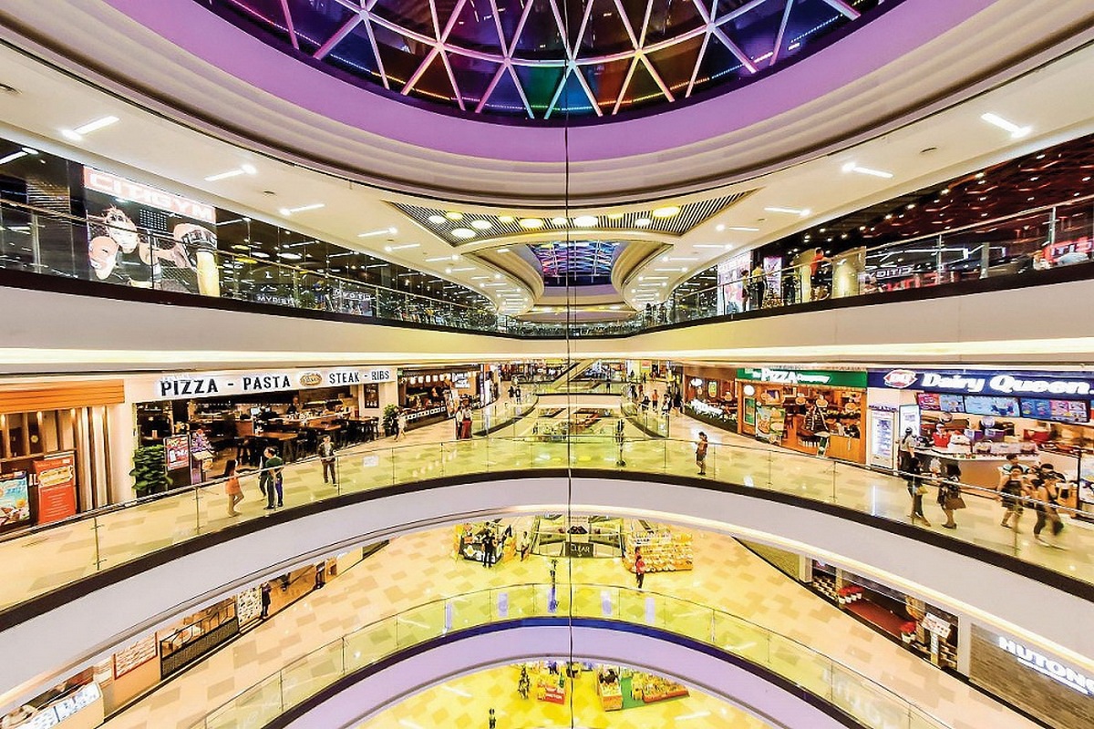 Overview of Shopping and Entertainment Options Near Thu Thiem